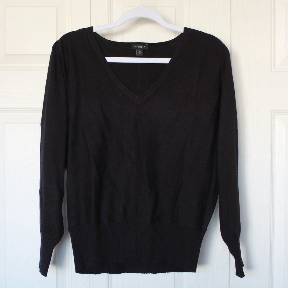 Ann Taylor Factory oversized black sweater size XS